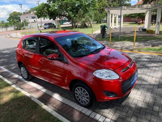 FIAT PALIO 1.0 MPI ATTRACTIVE 8V FLEX 4P MANUAL FIAT PALIO 1.0 MPI ATTRACTIVE 8V FLEX 4P MANUAL